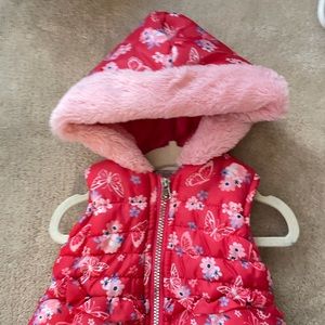 NWOT Little Lass Floral Pink Puffer Vest